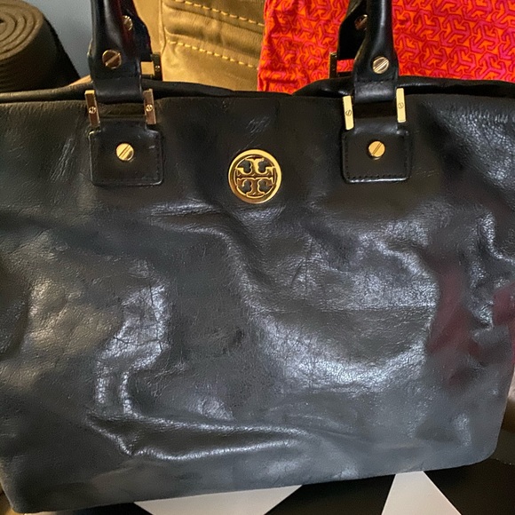 Tory Burch Bag and Wallet Set - Picture 3 of 8
